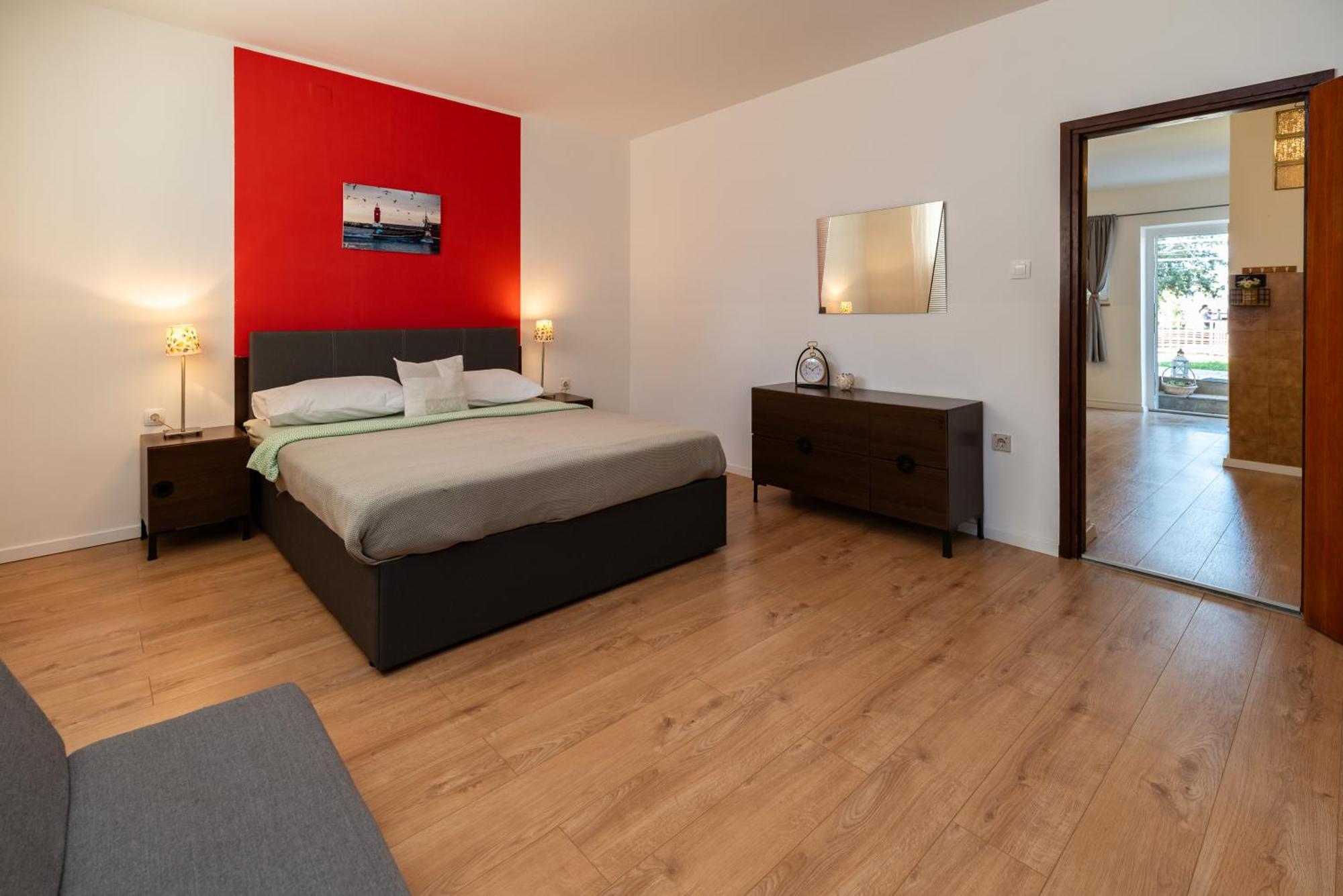 מאלינסקה Apartments House Pinezic מראה חיצוני תמונה