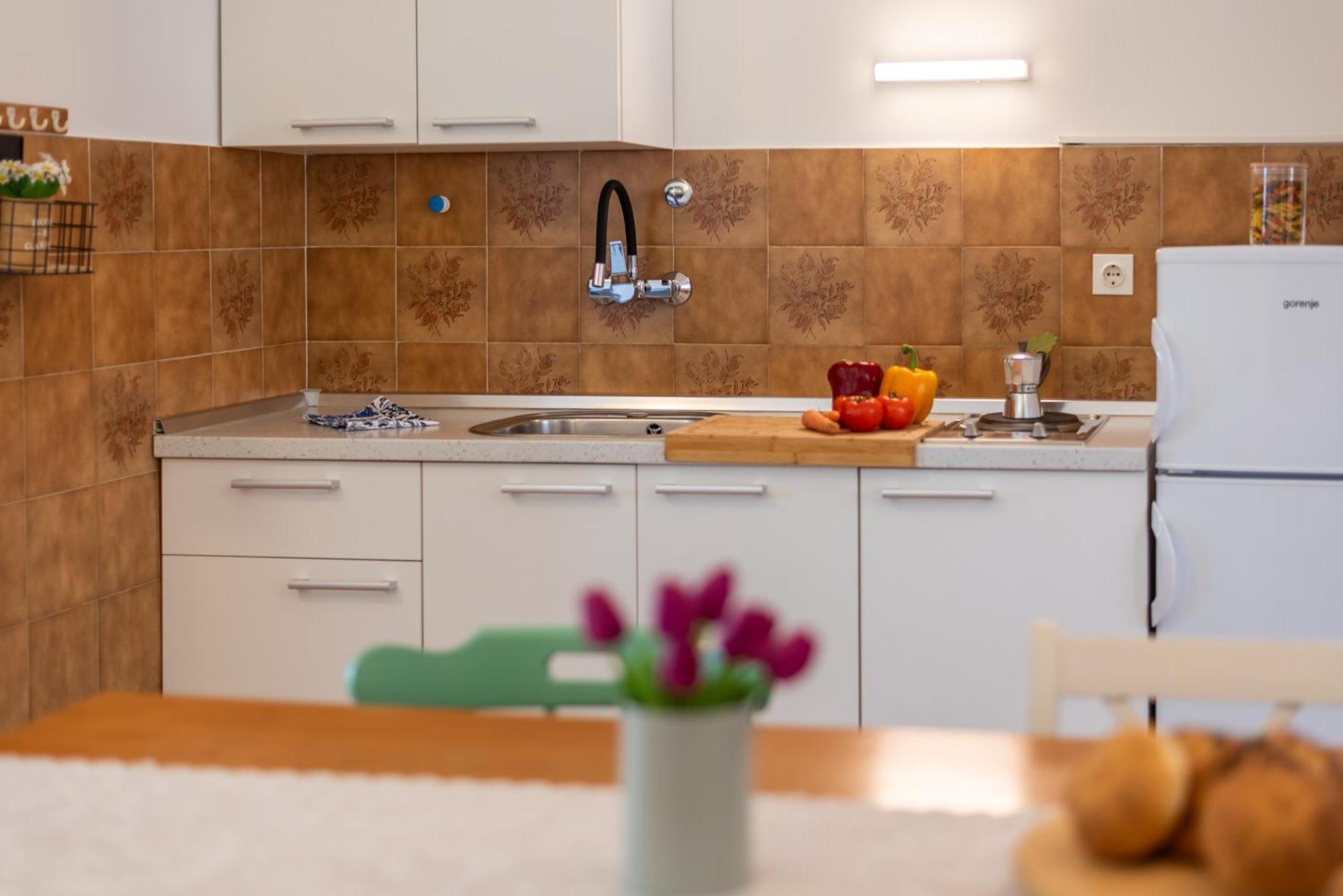 מאלינסקה Apartments House Pinezic חדר תמונה