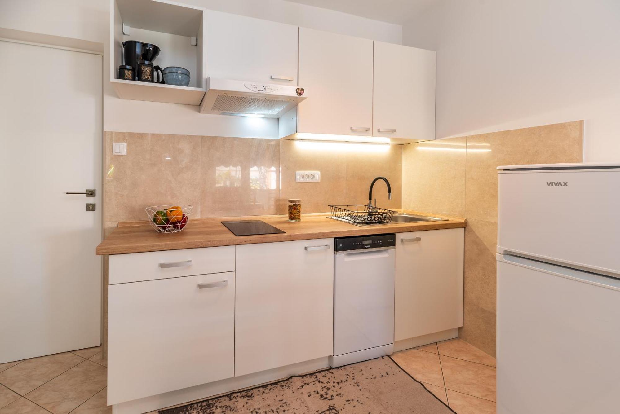 מאלינסקה Apartments House Pinezic חדר תמונה